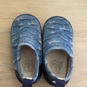 Jan and Jul Water Shoes Shoes - Blue, size 7T